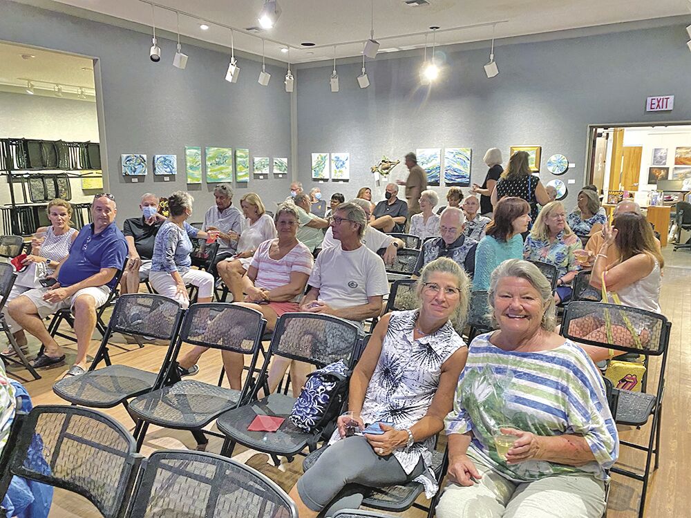 3. The third lecture on sea level rise and its impact on Marco's crew of large crowds..tif